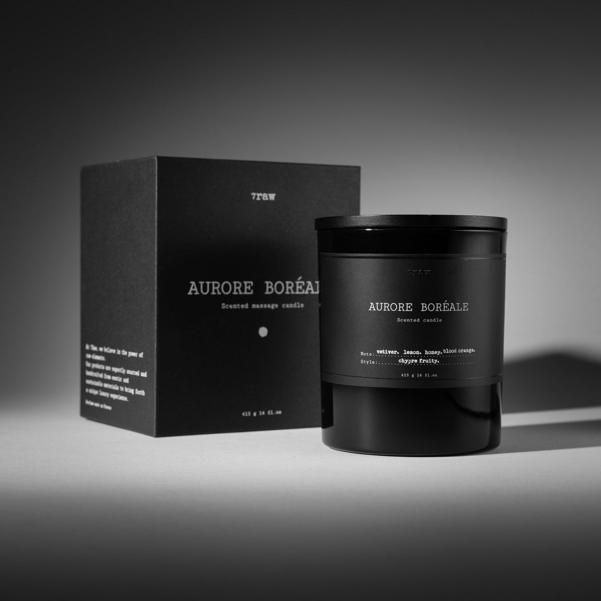 Aurore Boréale scented massage candle by 7Raw