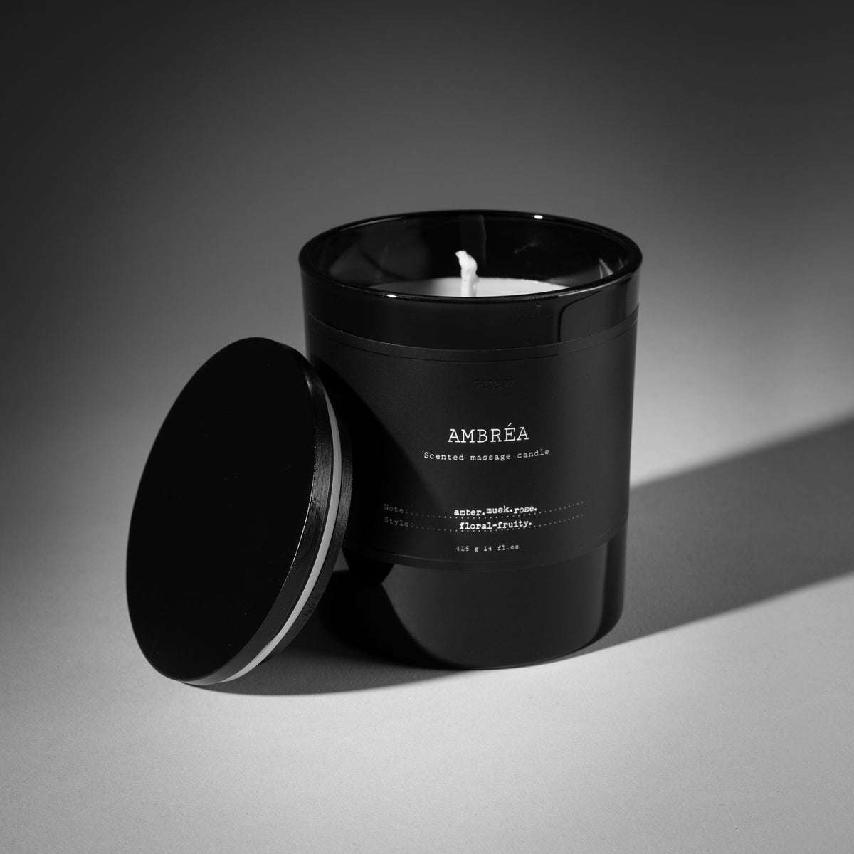 Ambréa scented massage candle by 7Raw