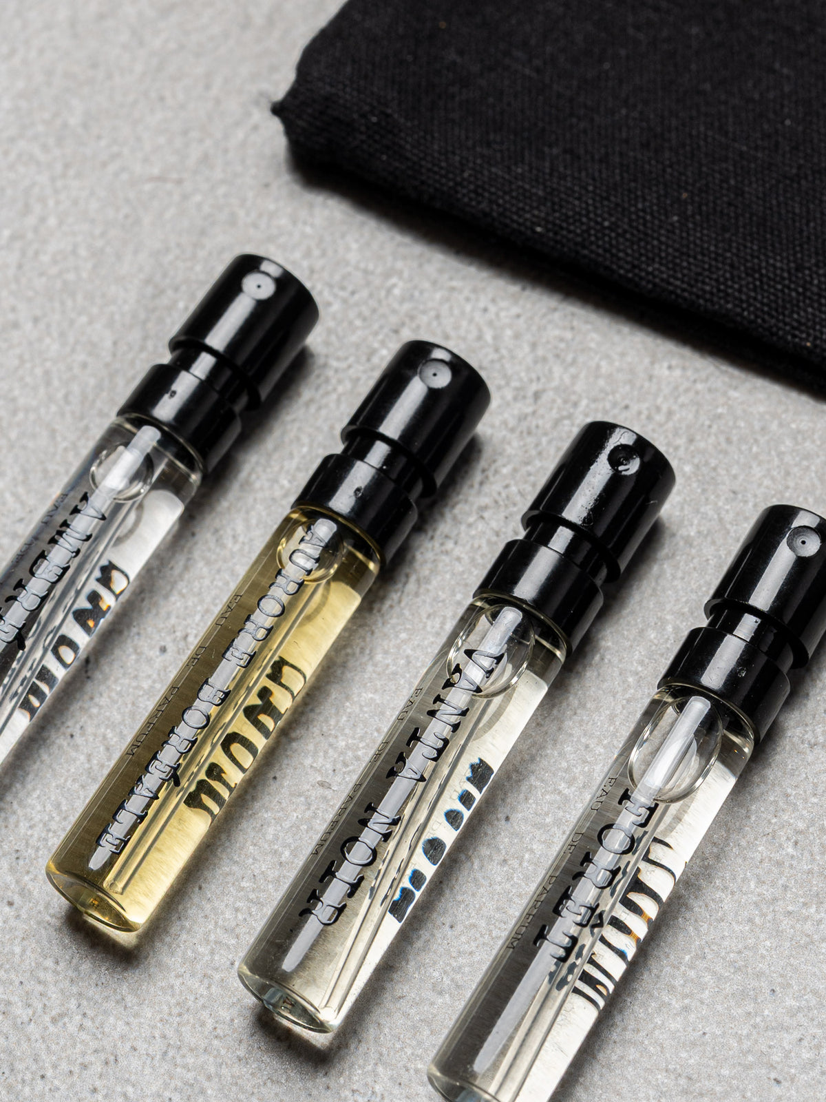 7Raw Discovery Ritual, four 2 ml eau de parfum vials